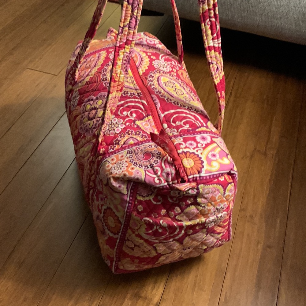 Vera Bradley small duffel - Picture 2 of 3